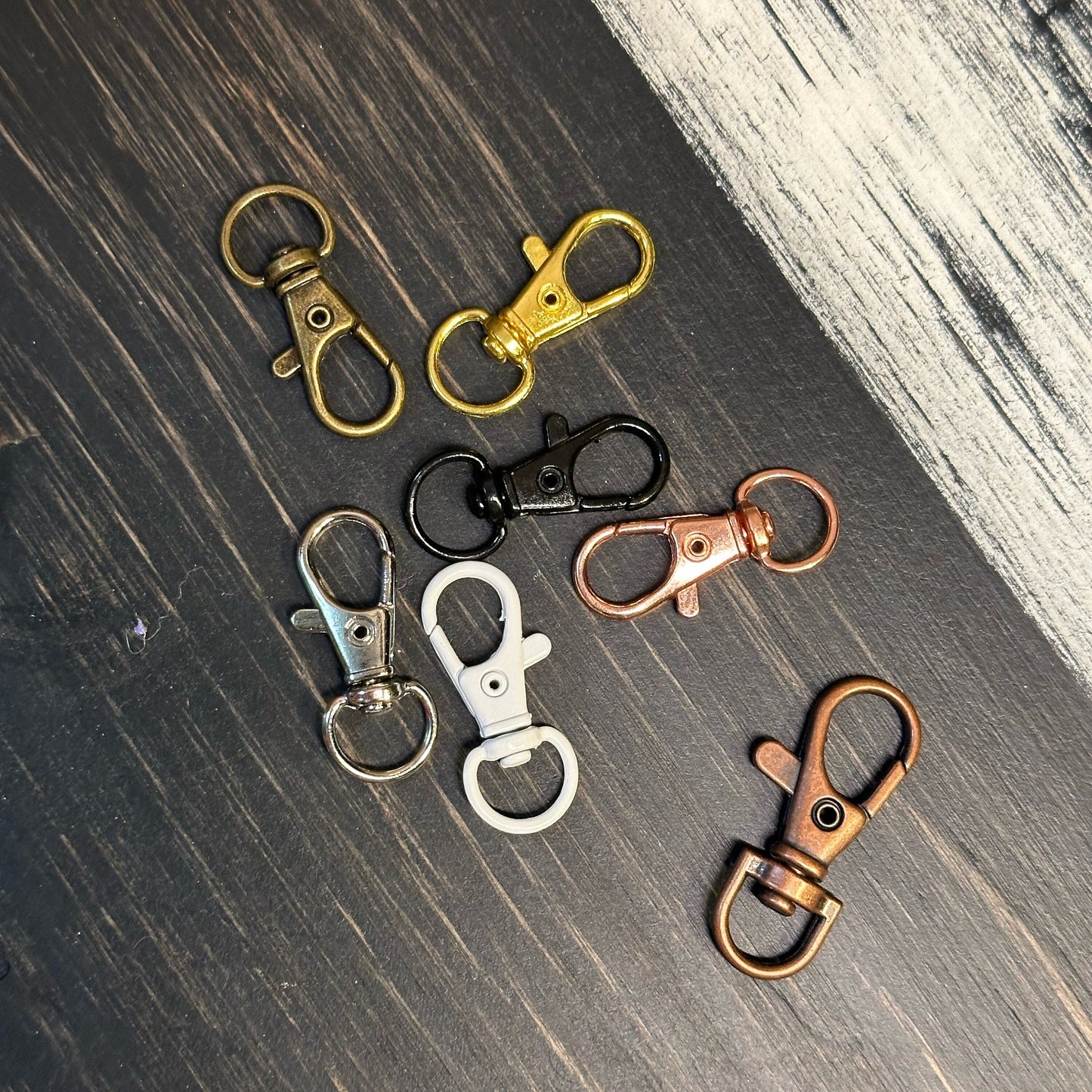 Straw Charm Clasp (Attach any keychain or charm) Tumbler Charm Topper