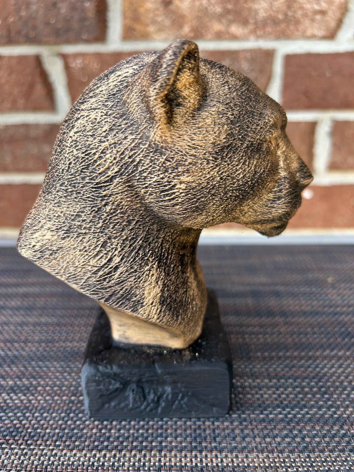 Jaguar Bust - Hand-Painted, Customizable, 3D Printed