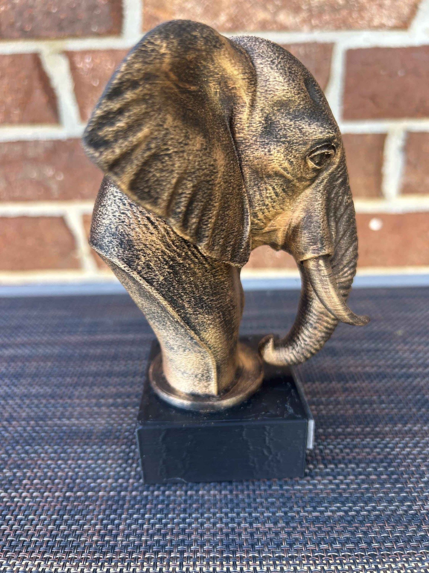 Elephant Bust - Hand-Painted, Customizable, 3D Printed