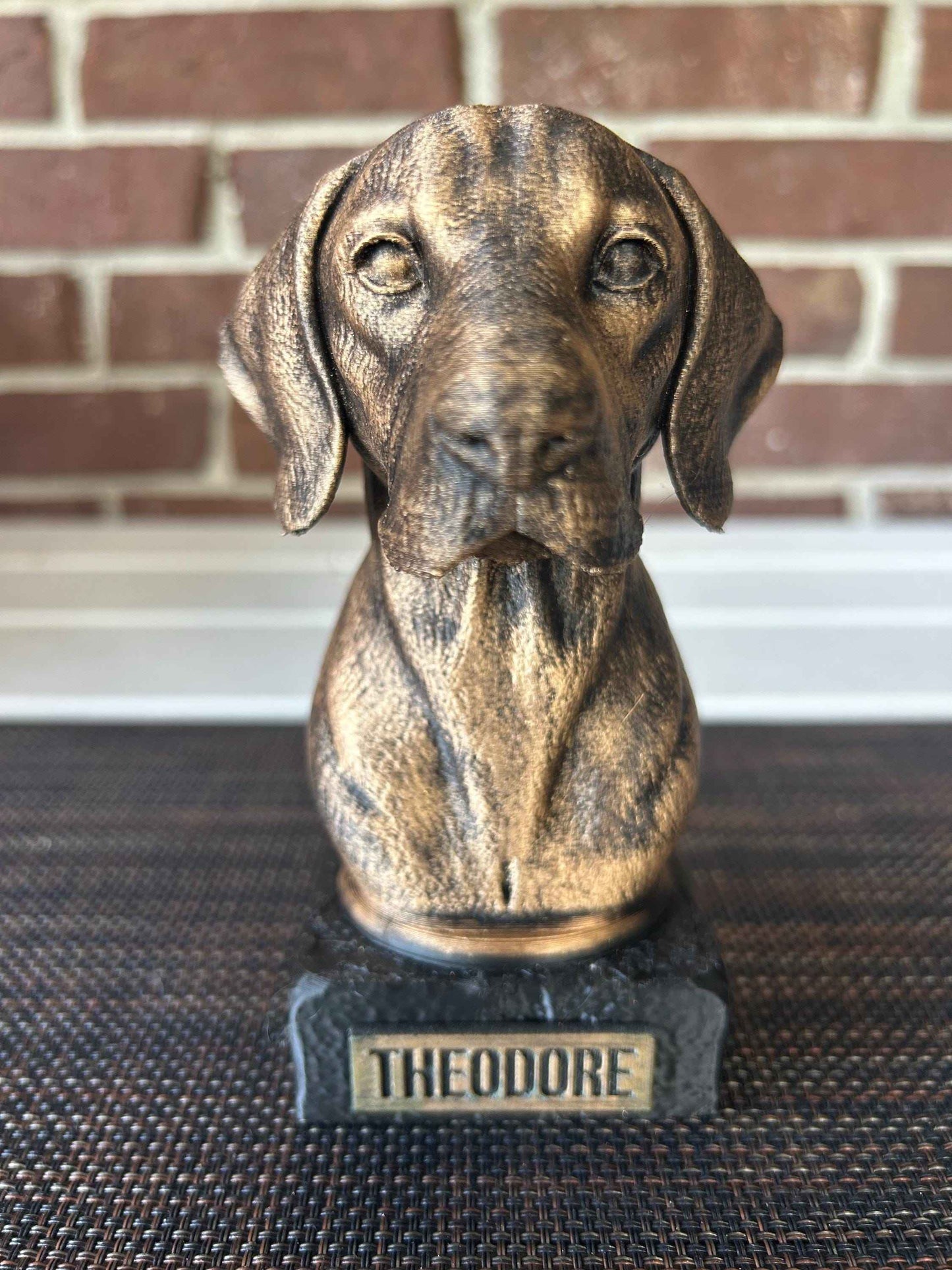 Hungarian Vizsla - Hand-Painted, Customizable, 3D Printed