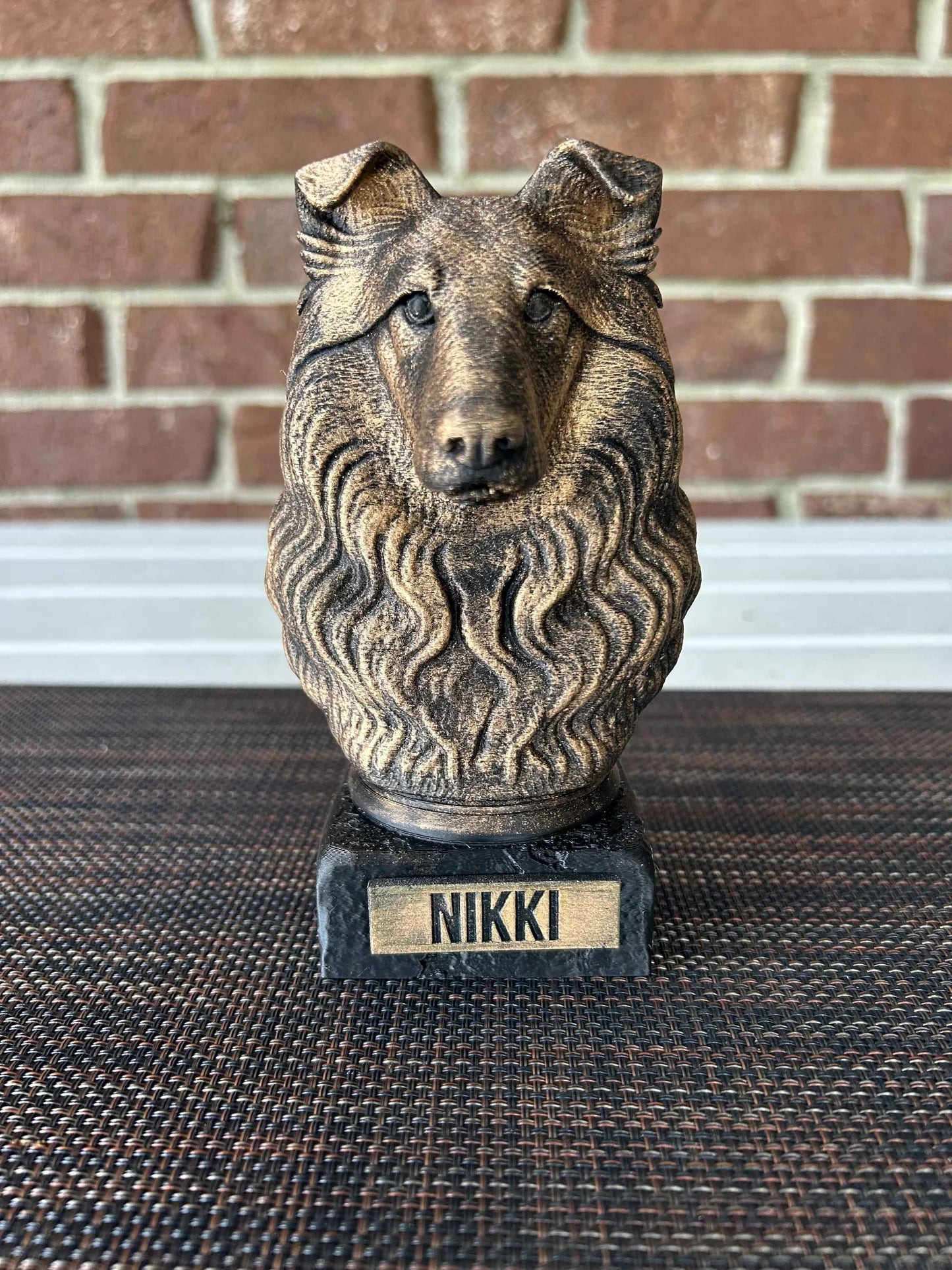 Shetland Sheepdog Bust - Hand-Painted, Customizable, 3D Printed