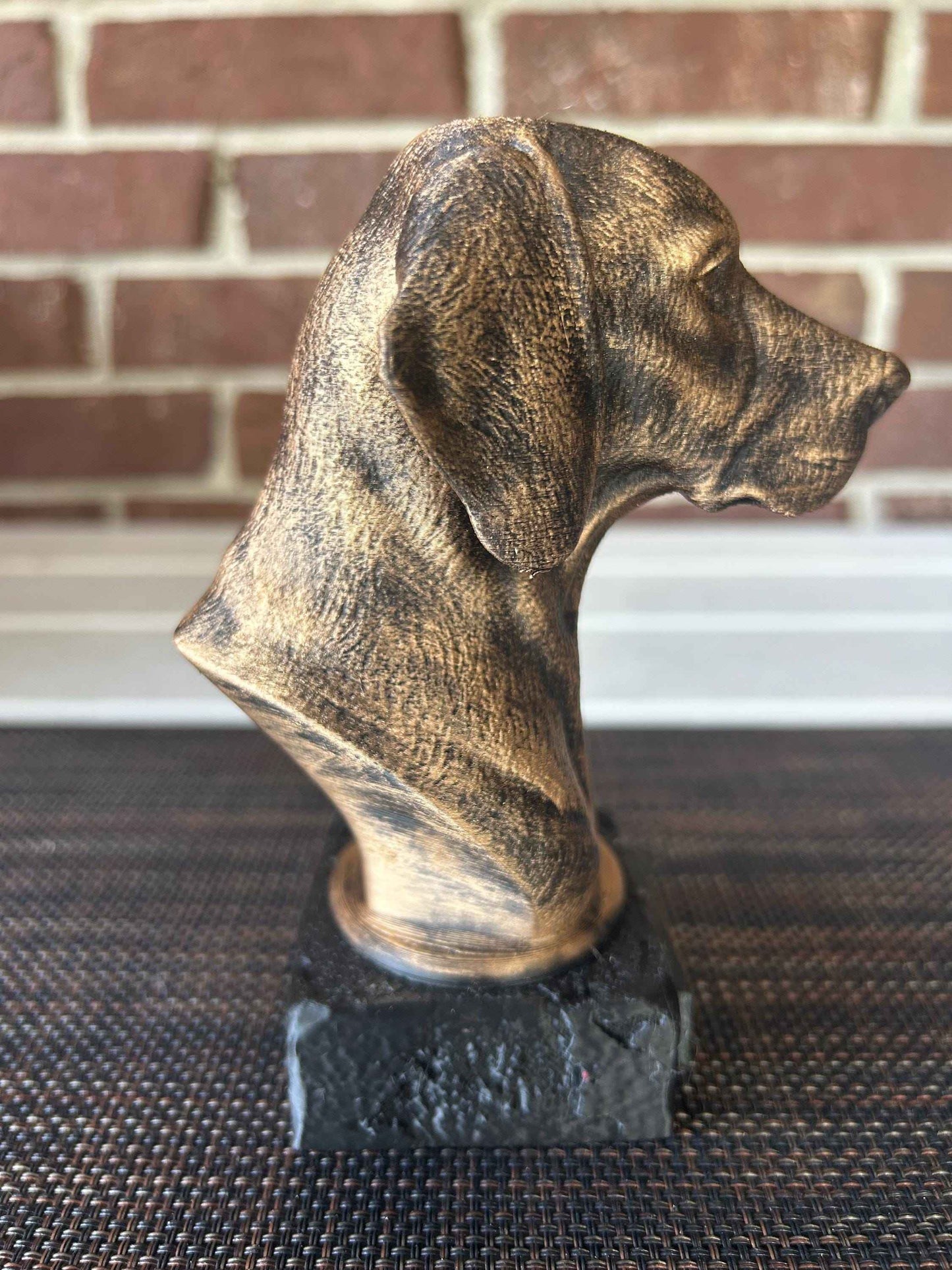 Hungarian Vizsla - Hand-Painted, Customizable, 3D Printed