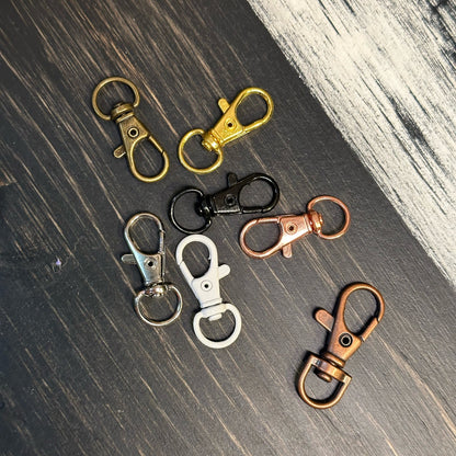Straw Charm Clasp (Attach any keychain or charm) Tumbler Charm Topper