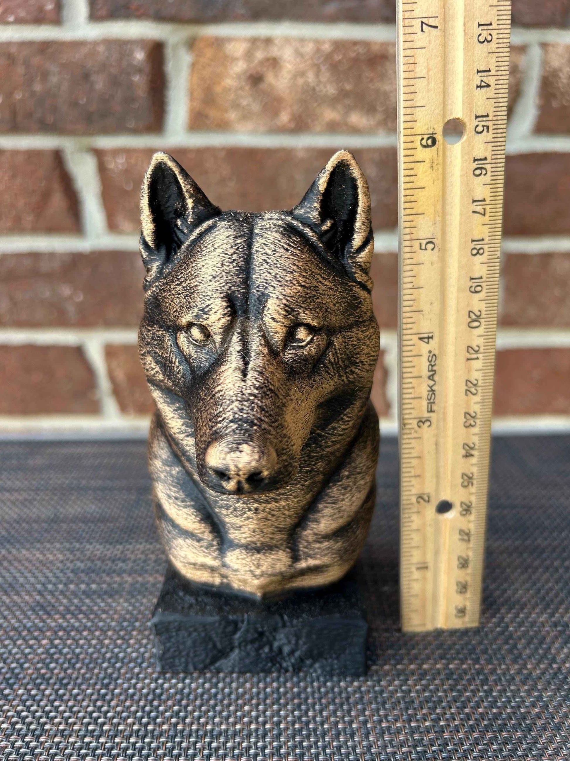 Husky Bust  - Hand-Painted, Customizable, 3D Printed