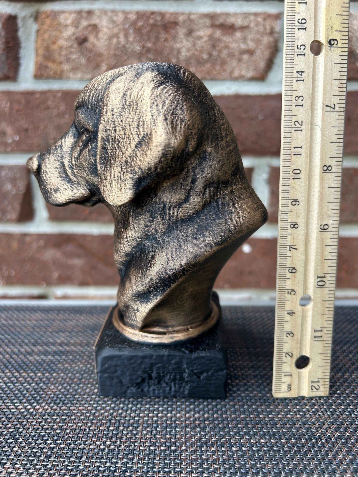 Golden Retriever Bust  - Hand-Painted, Customizable, 3D Printed