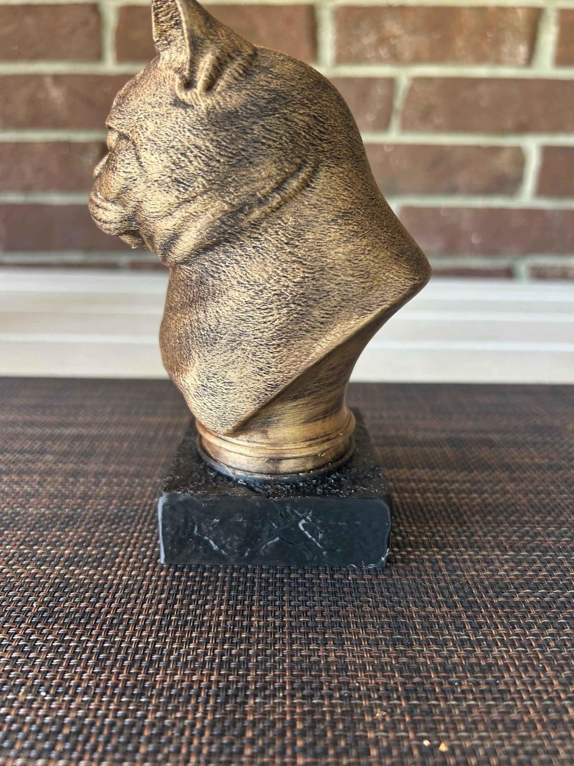 British Shorthair Bust  - Hand-Painted, Customizable, 3D Printed