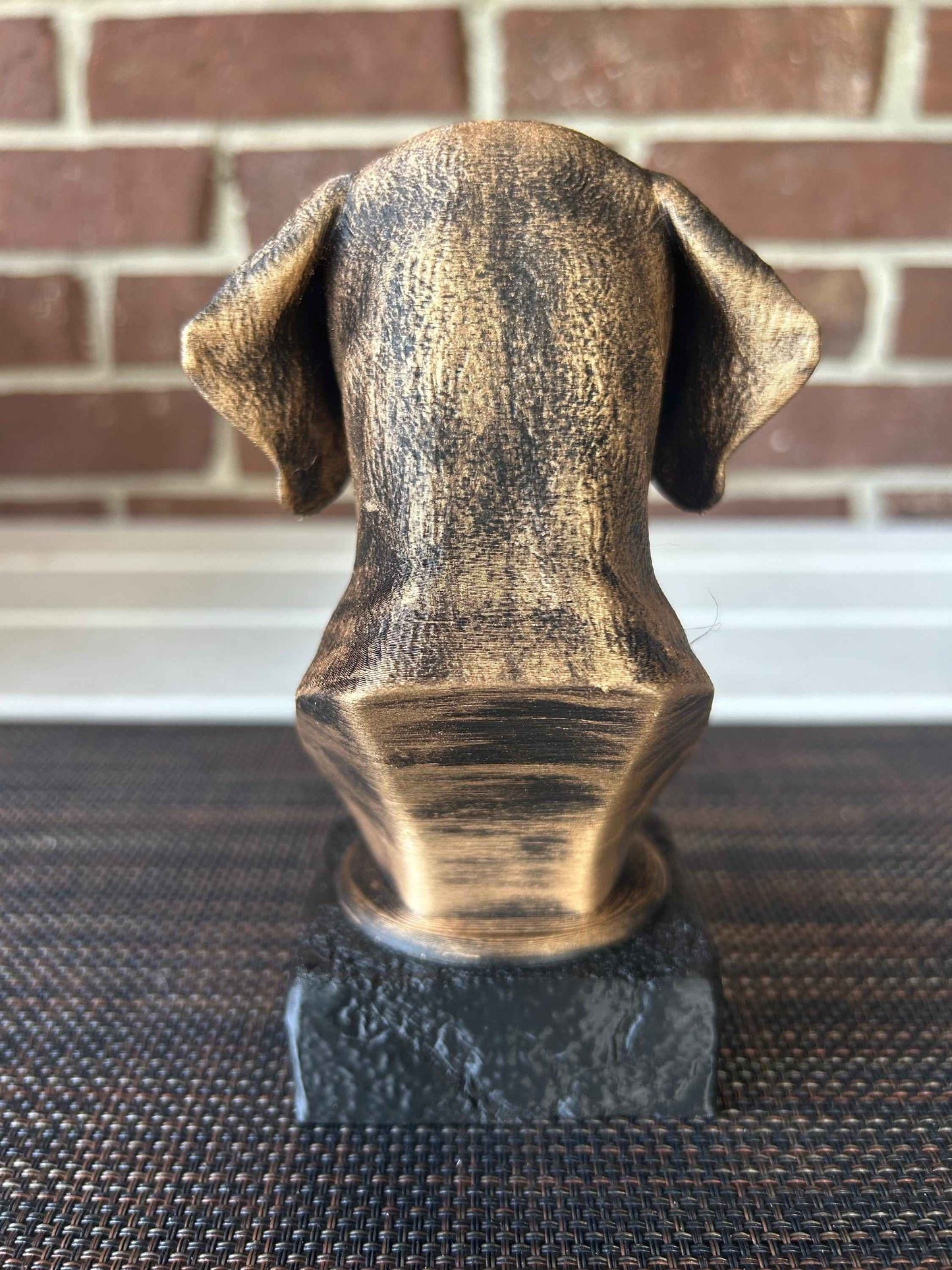 Hungarian Vizsla - Hand-Painted, Customizable, 3D Printed