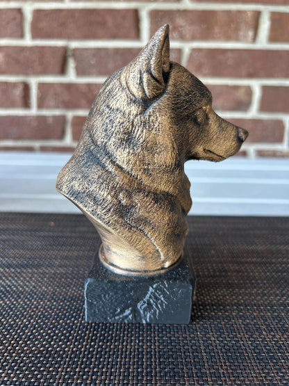 Alaskan Malamute Bust - Hand-Painted, Customizable, 3D Printed