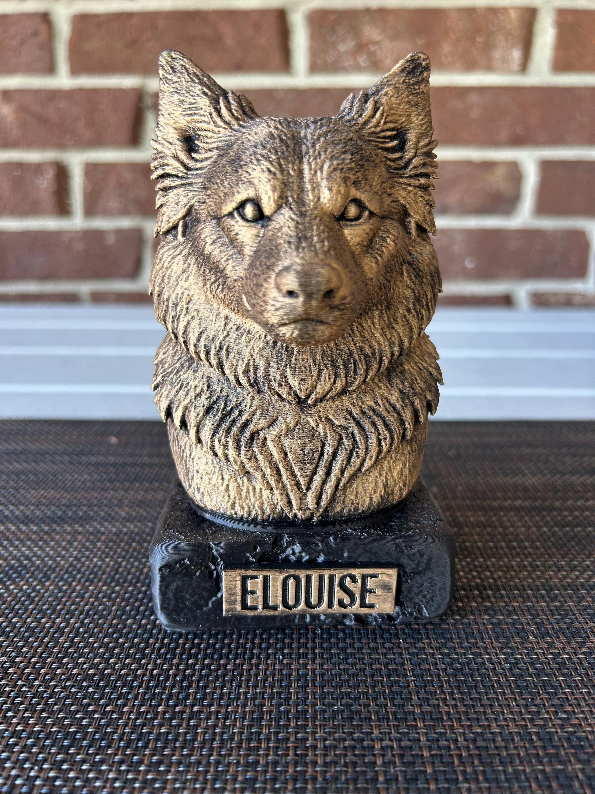Icelandic Sheepdog Bust - Hand-Painted, Customizable, 3D Printed
