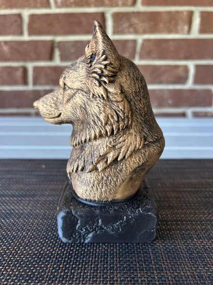 Icelandic Sheepdog Bust - Hand-Painted, Customizable, 3D Printed